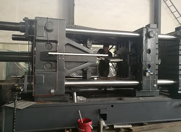 ماشین تزریق اتوماتیک اتوماتیک اتوماتیک دو نوع قطعات برای محصولات Bakelite