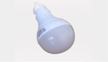 قالب تزریق قالب گیری سفارشی قالب تزریق قالب برای پوشش پد چراغ لامپ